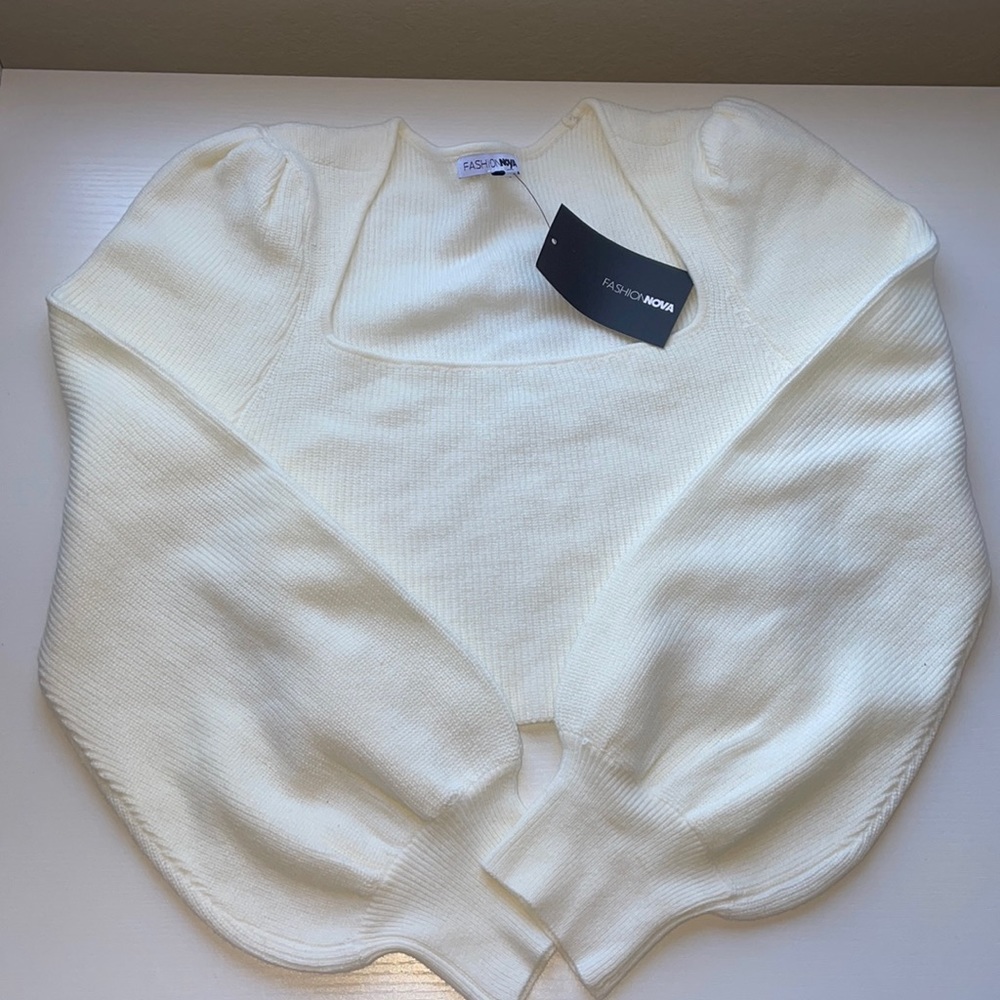 NWT fashion nova cream knit crop top